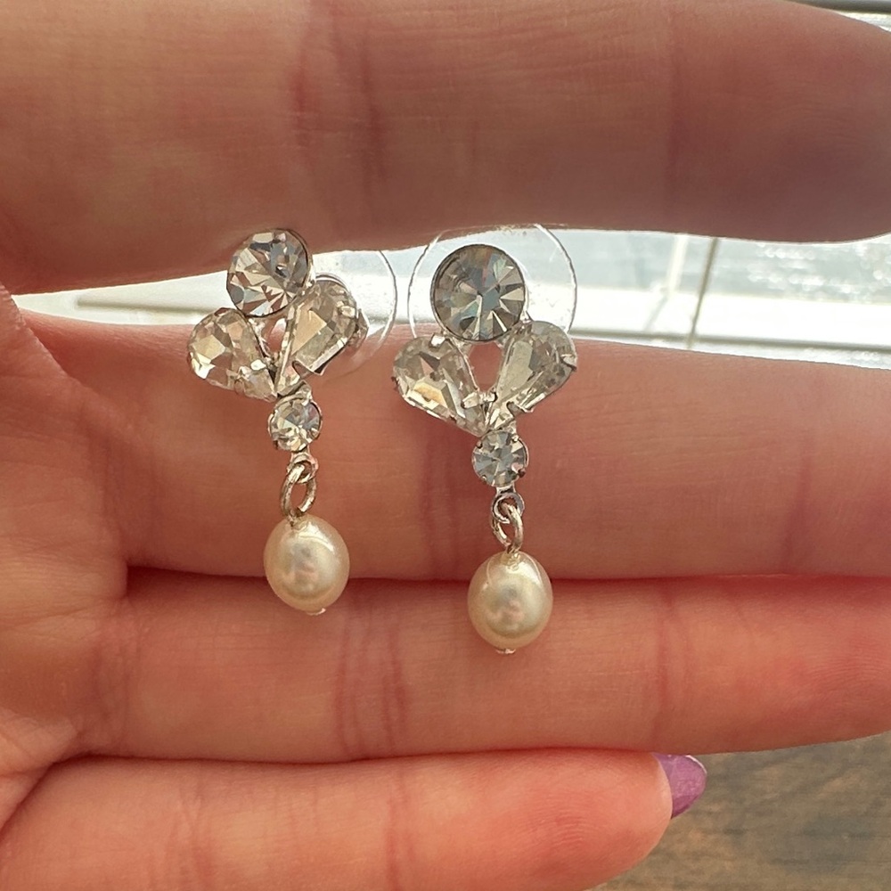 Elegant Silver and Pearl Drop Earrings